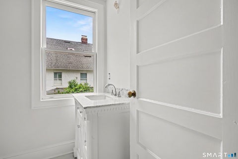 Tiny photo for 15 Shorelands Place, Greenwich, CT 06870 (MLS # 24179510)