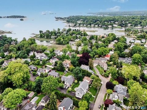 Tiny photo for 15 Shorelands Place, Greenwich, CT 06870 (MLS # 24179510)