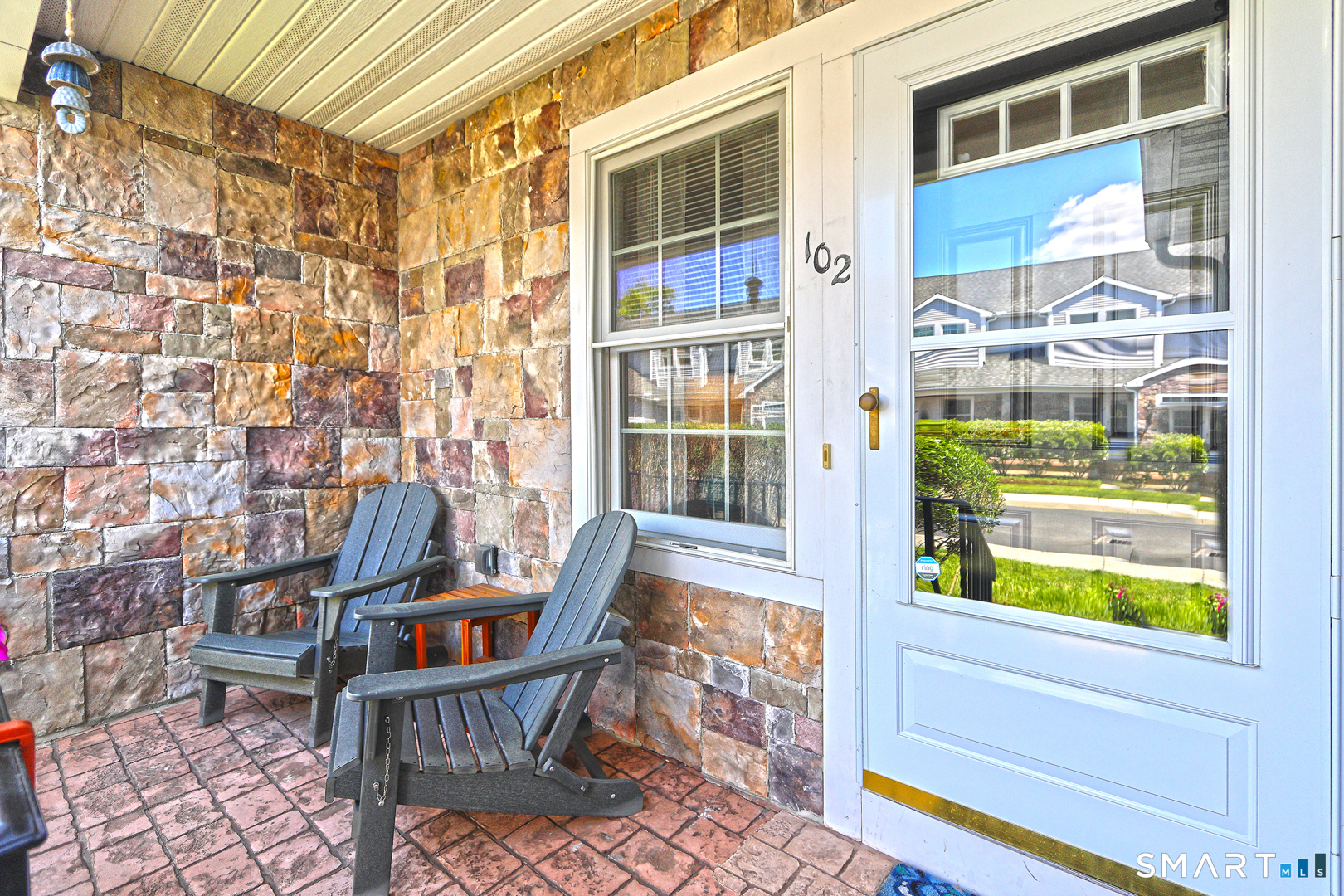 102 Lantern Court 102