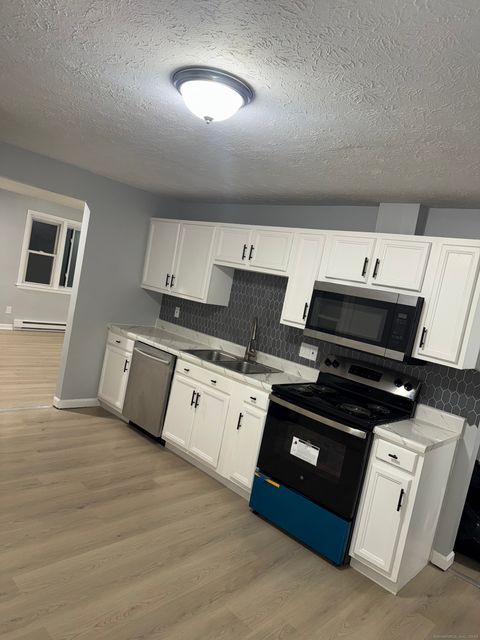 Tiny photo for 641 MIDDLETOWN Avenue #2, New Haven, CT 06513 (MLS # 24136379)