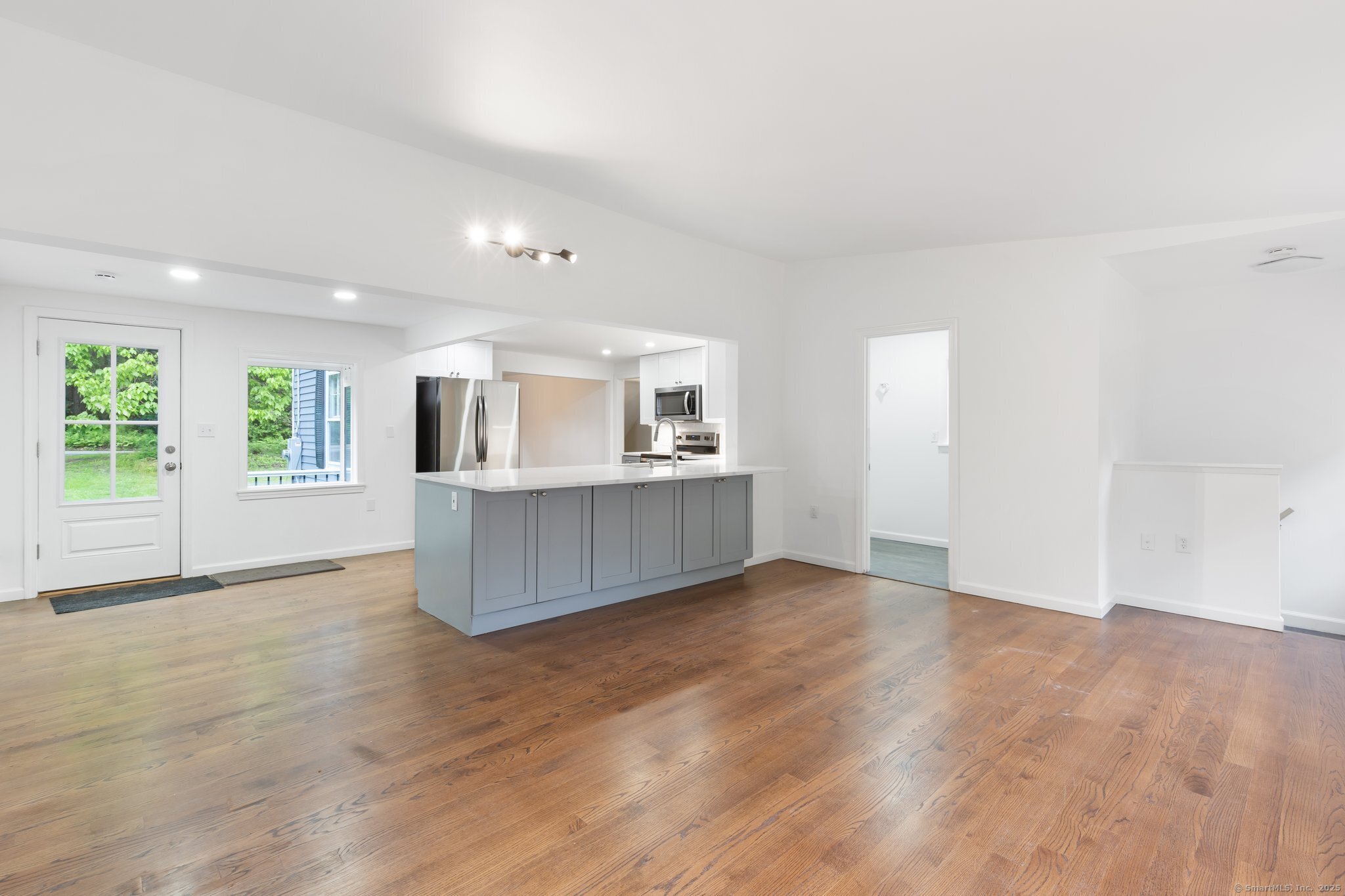 823 Mott Hill Road, Glastonbury, Connecticut image 8