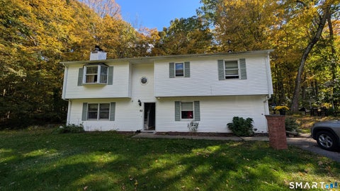 Photo of 62 Yantic Lane, Norwich, CT 06360 (MLS # 24214126)