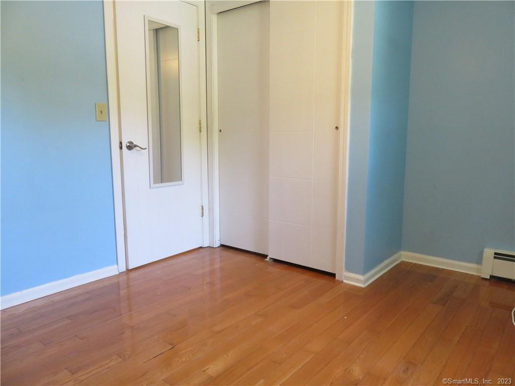 Farmington, Connecticut 06085, United States, 4 Bedrooms Bedrooms, ,2 BathroomsBathrooms,Residential,Active,138308