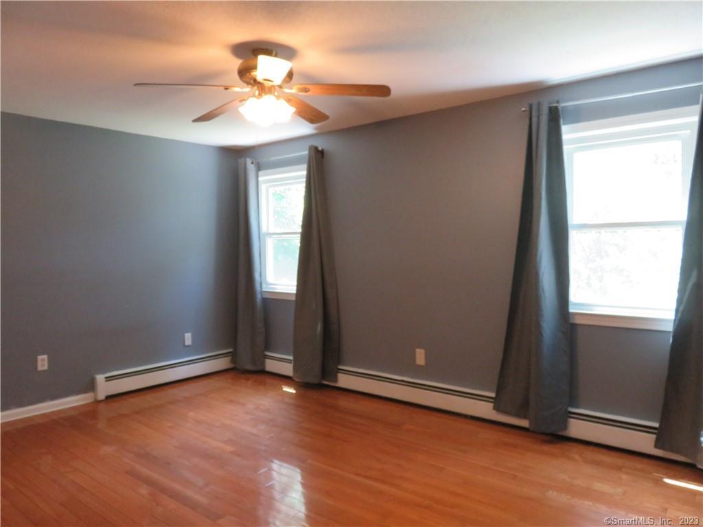 Farmington, Connecticut 06085, United States, 4 Bedrooms Bedrooms, ,2 BathroomsBathrooms,Residential,Active,138308