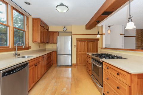 Tiny photo for 20 Farm Drive #20, Farmington, CT 06032 (MLS # 24129937)