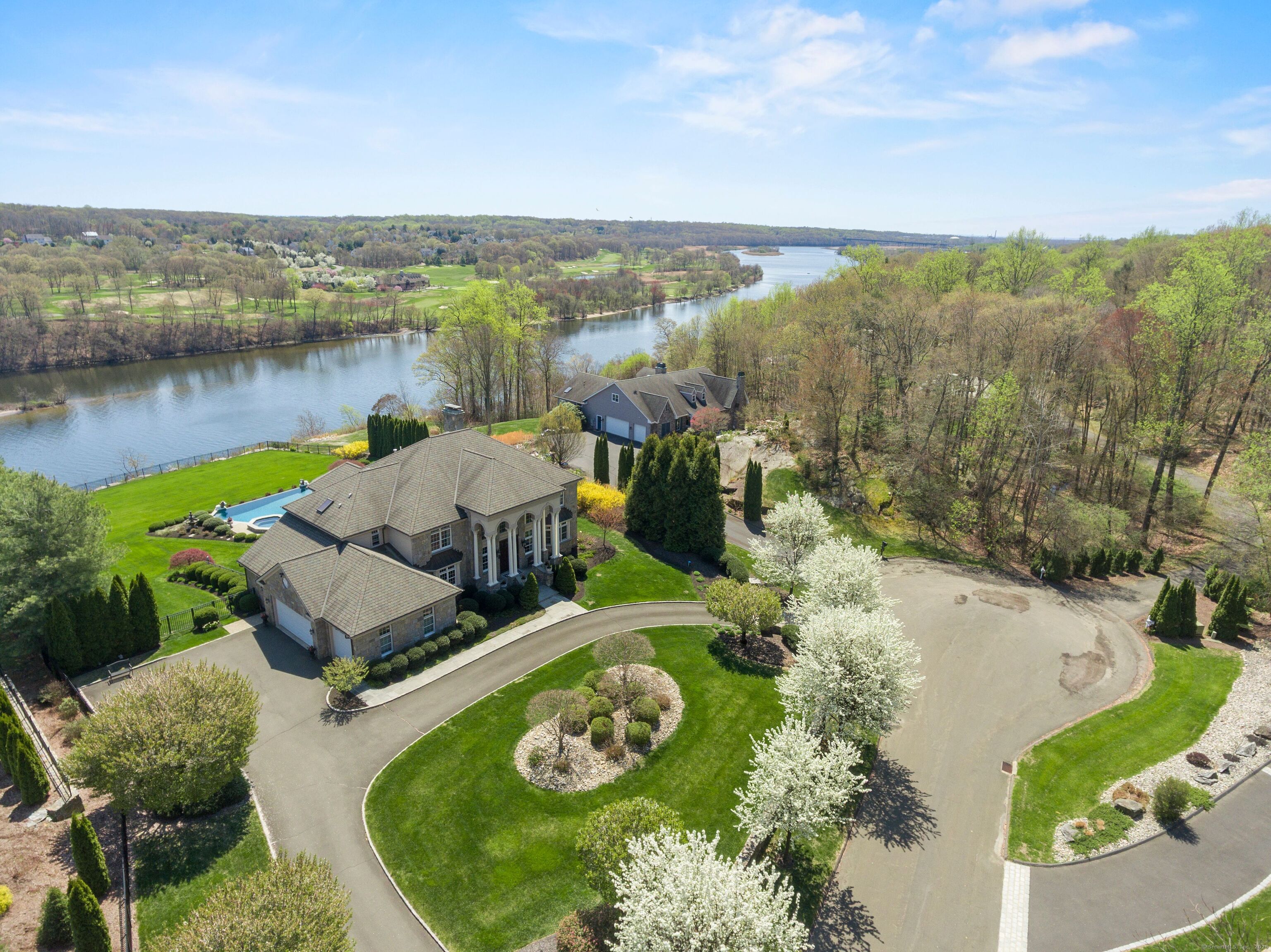 22 Nature Lane