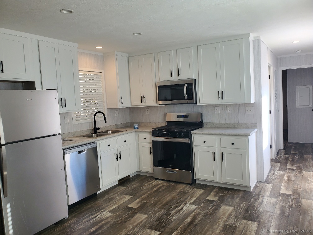 270 Boston Post Road #22, Waterford, Connecticut image 3