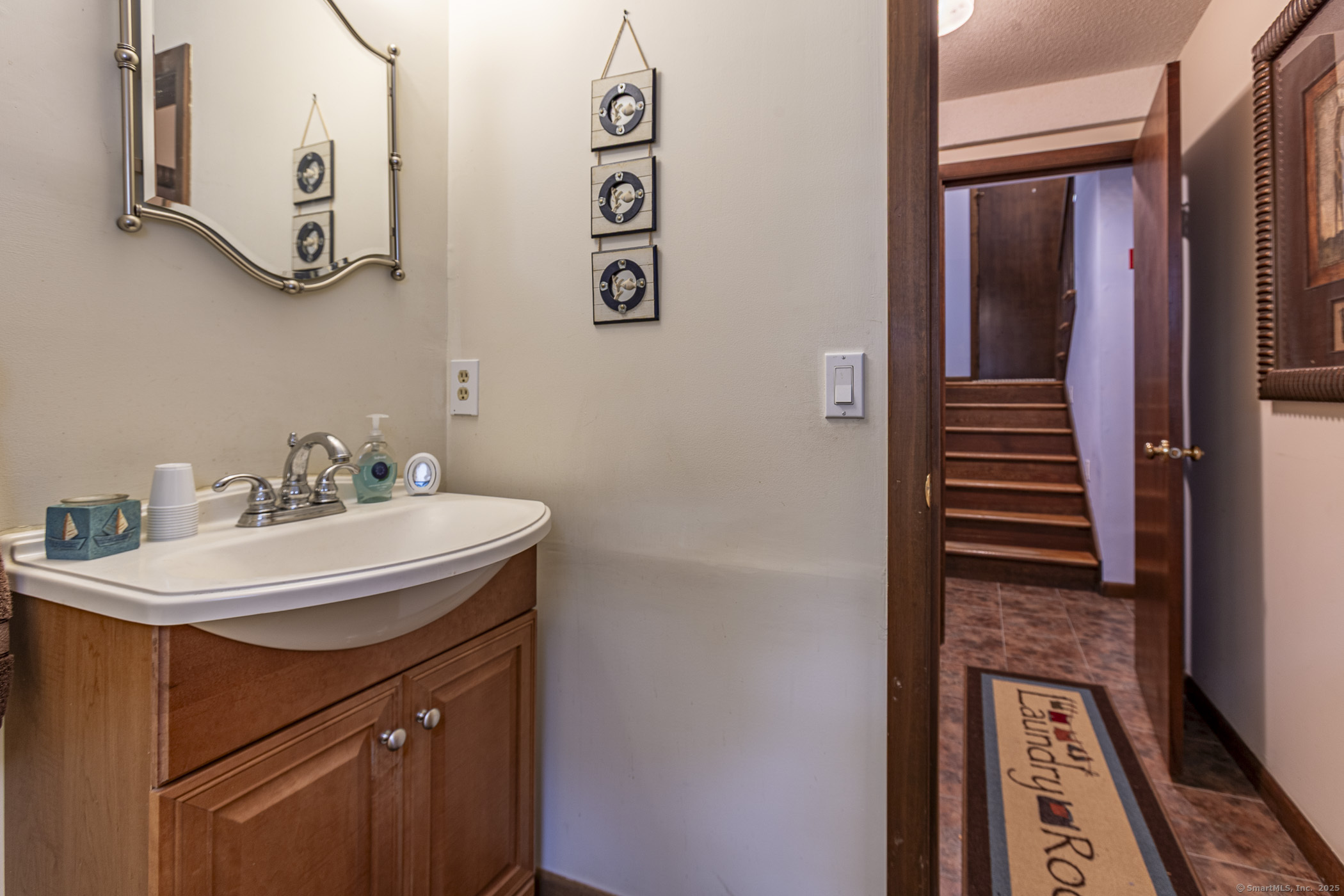 81 Buttles Road, Granby, Connecticut image 17