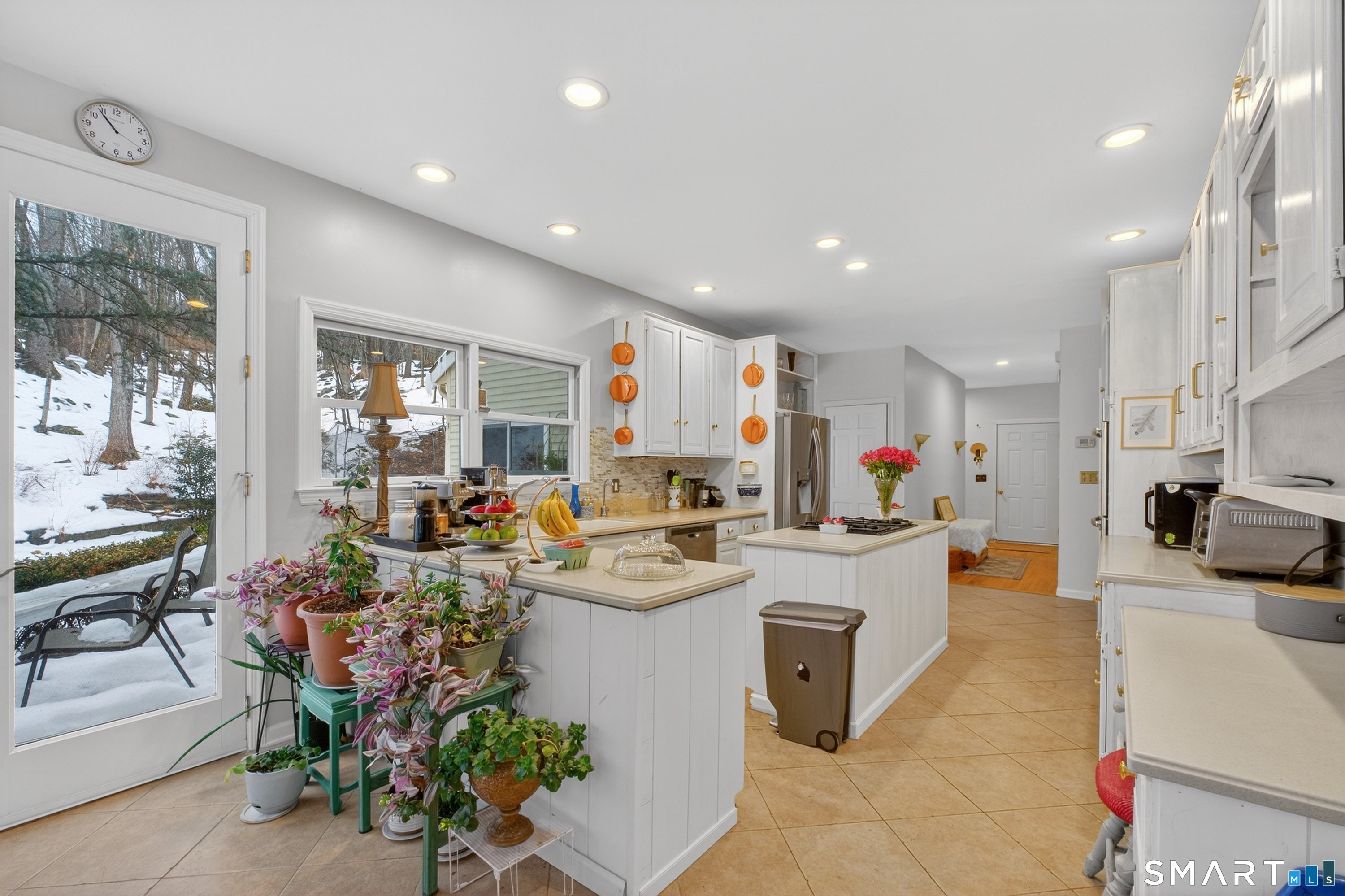 123A Peaceable Street