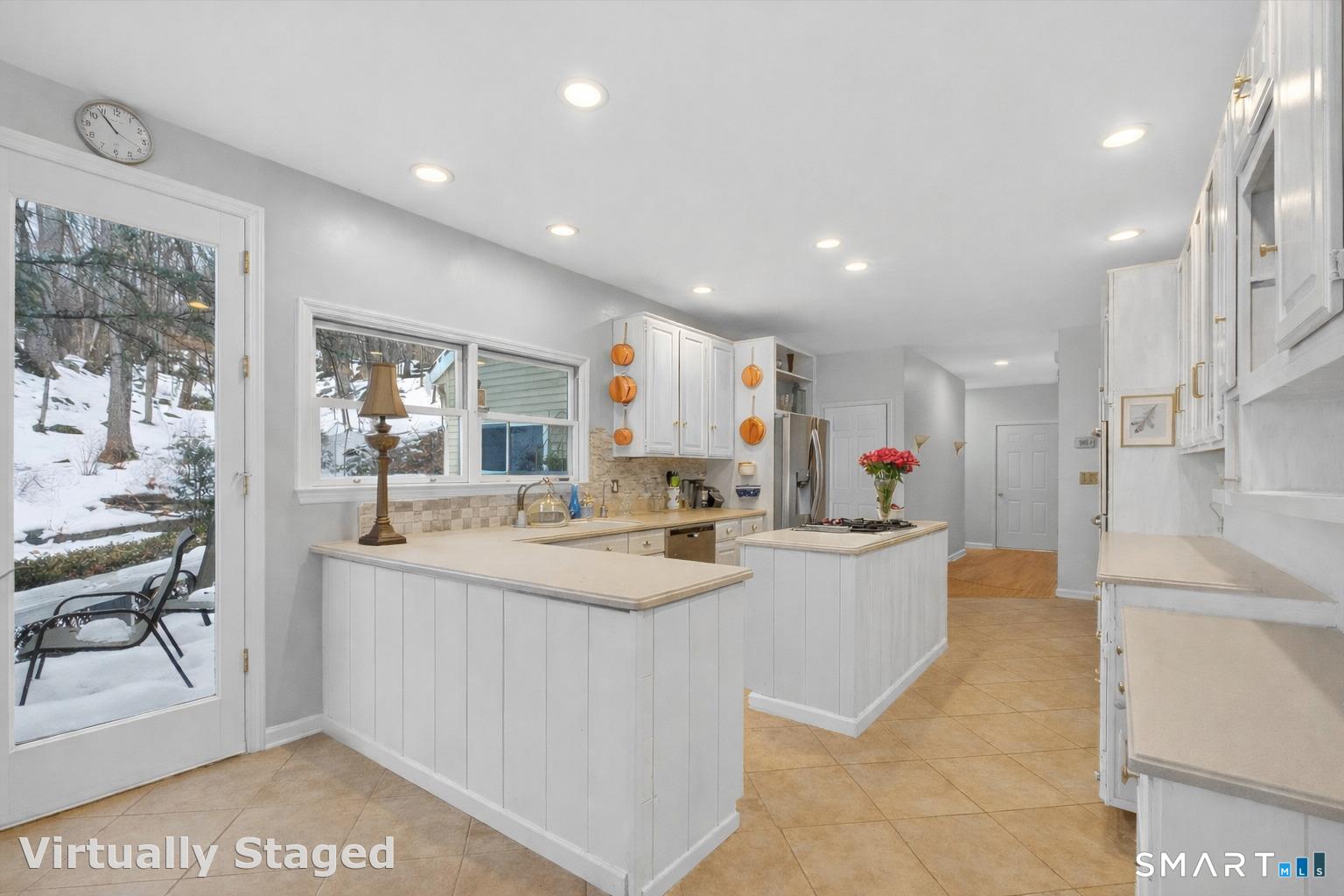 123A Peaceable Street