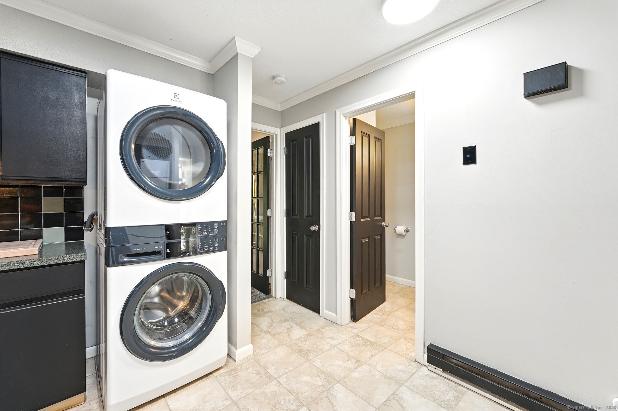 426 Emmett Street #APT I, Bristol, Connecticut image 17