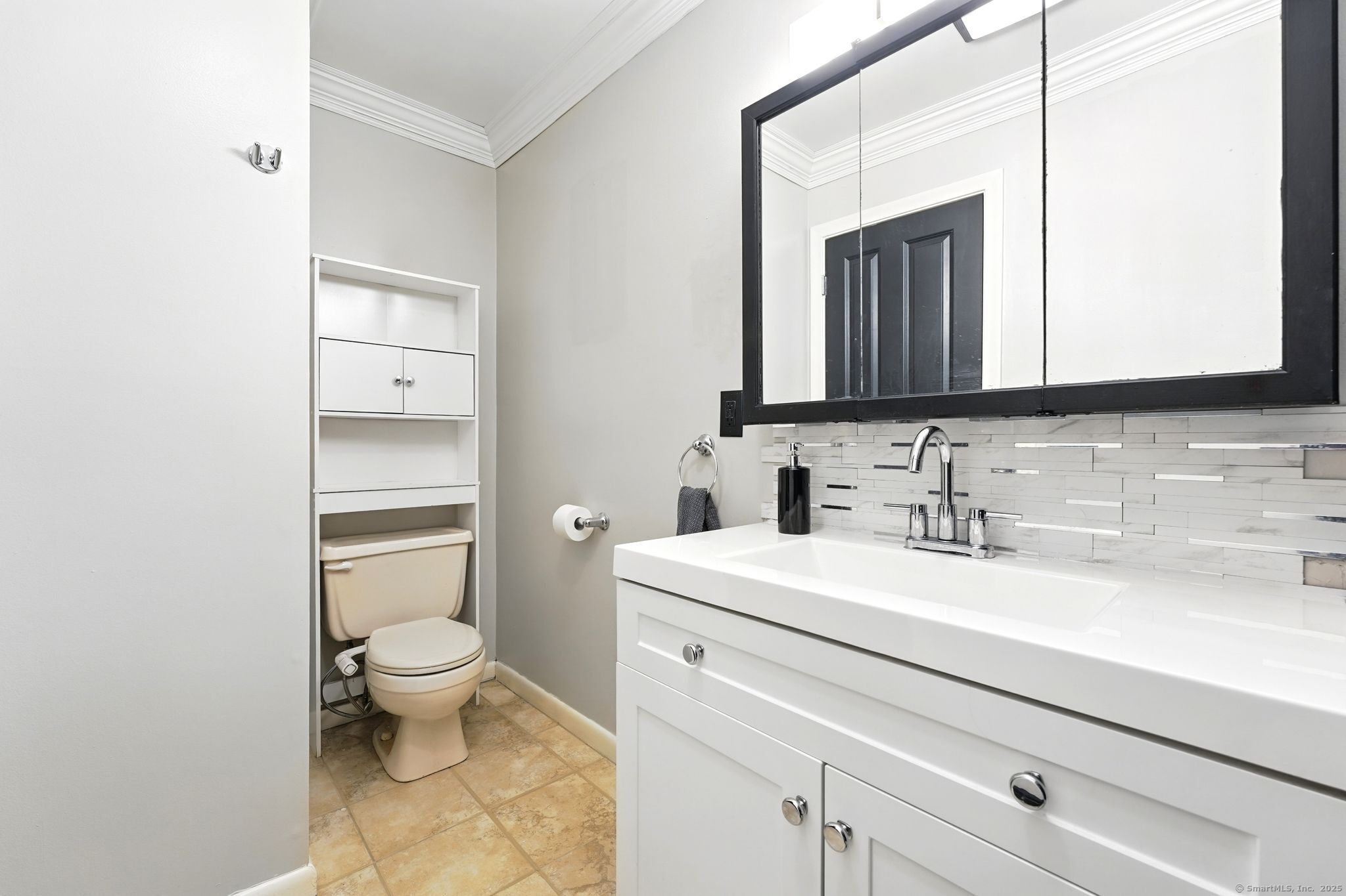 426 Emmett Street #APT I, Bristol, Connecticut image 20