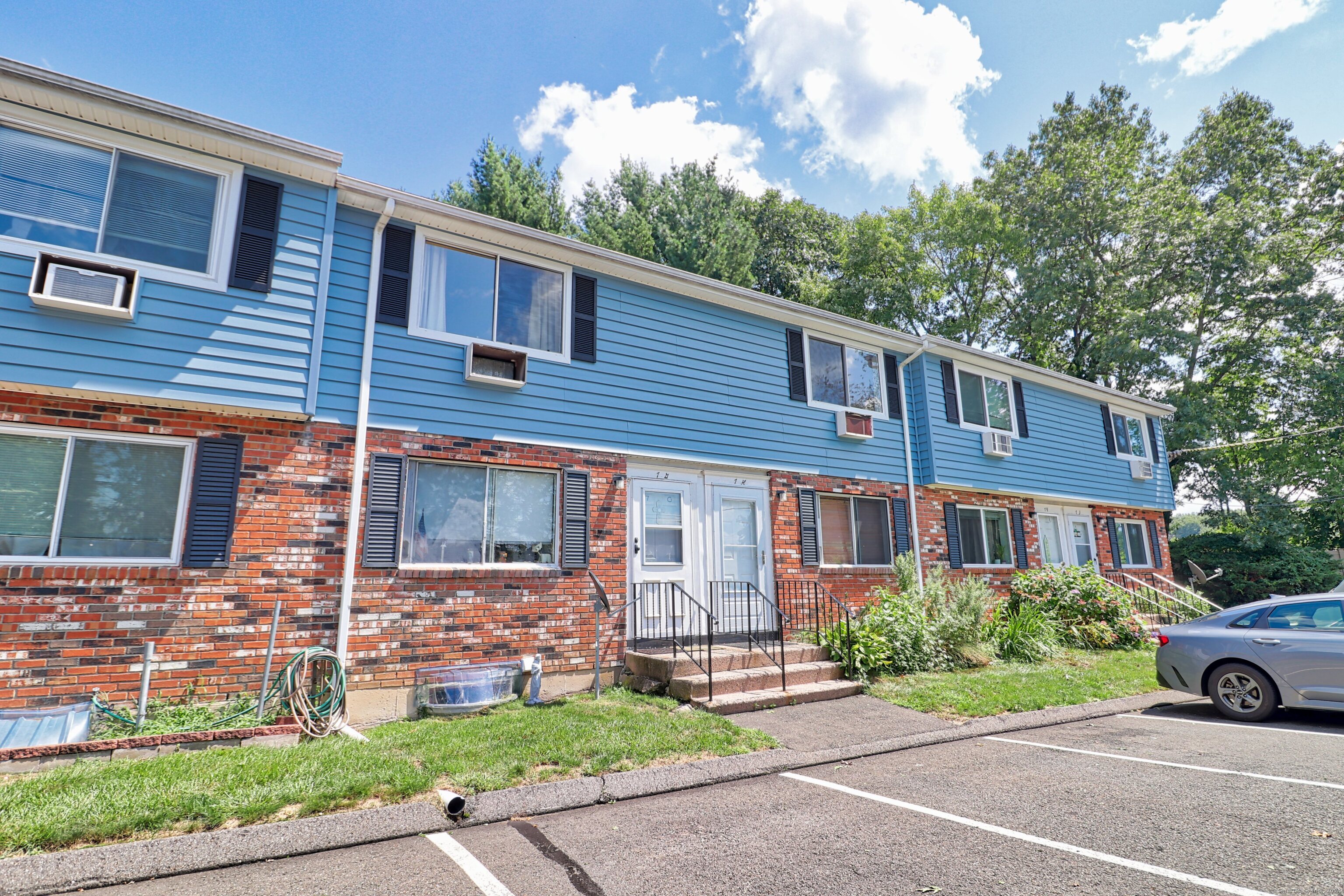 461 Spring Street #APT 7G, Naugatuck, Connecticut image 2