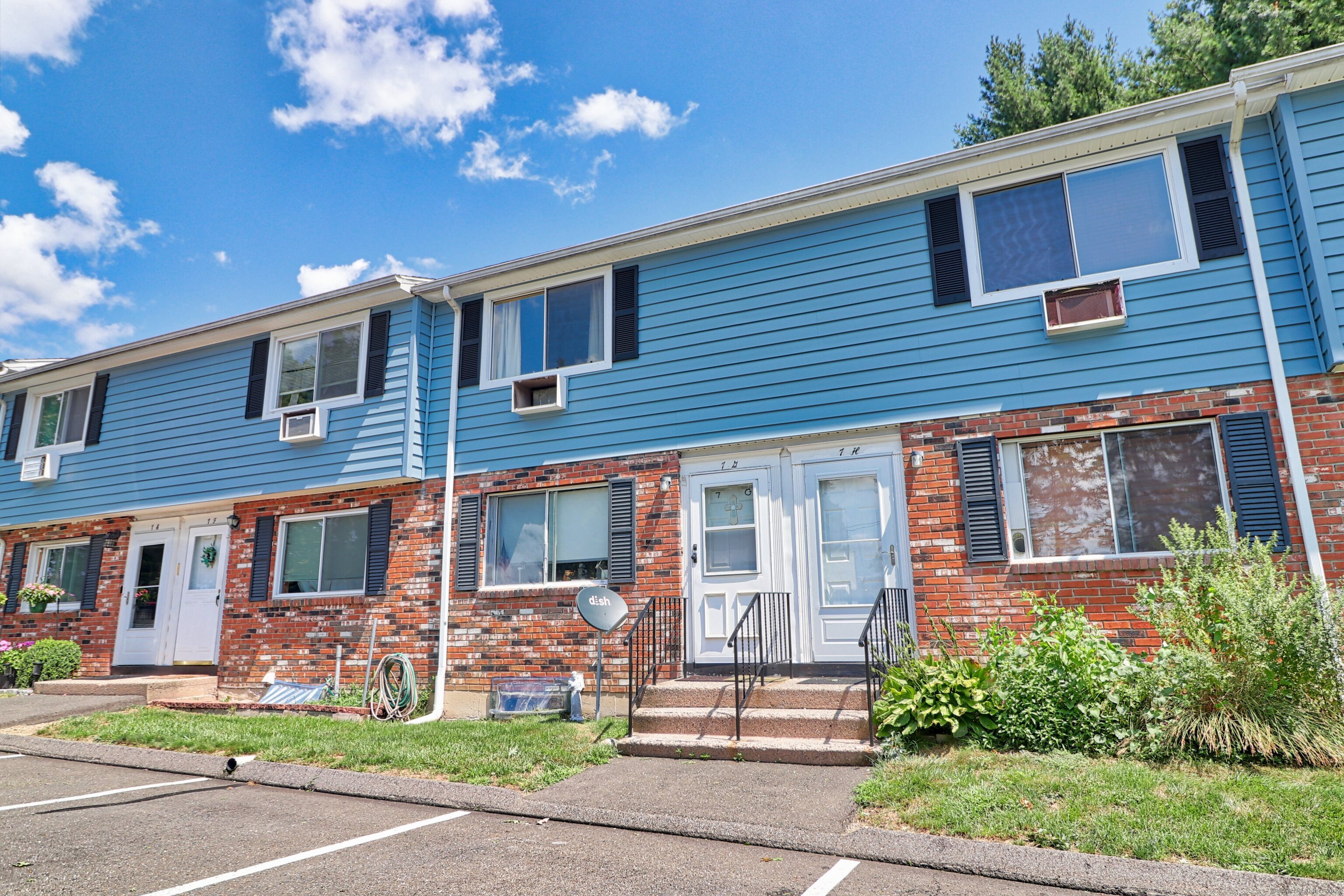 461 Spring Street #APT 7G, Naugatuck, Connecticut image 1