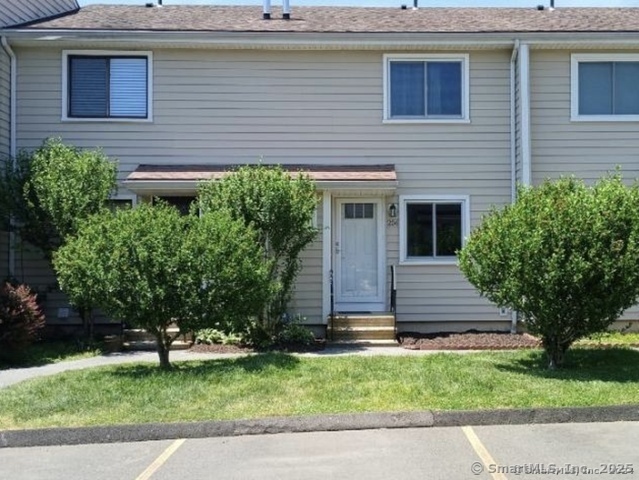 Rental Property at Monticello Drive 256, Branford, Connecticut - Bedrooms: 2 
Bathrooms: 2 
Rooms: 4  - $2,400 MO.
