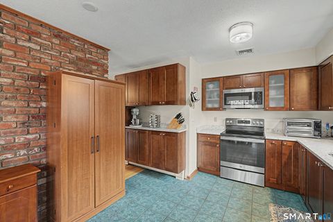 Tiny photo for 5 Kimberly Lane, Woodbury, CT 06798 (MLS # 24168924)