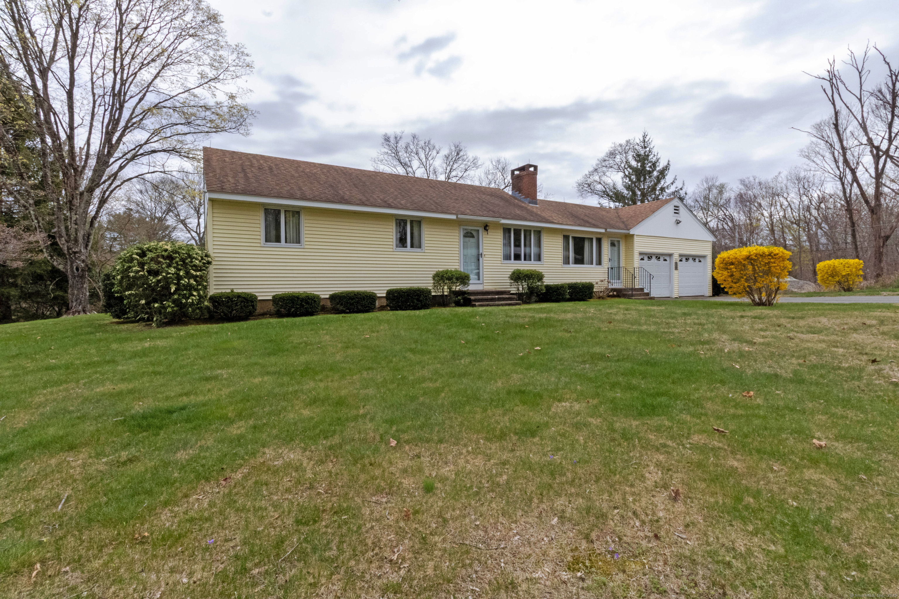25 Laurel Heights Road, Haddam, Connecticut image 2