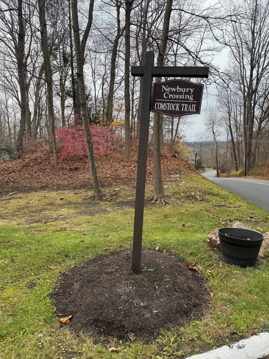 Photo of 6 Comstock Trail #6, Brookfield, CT 06804 (MLS # 24140074)