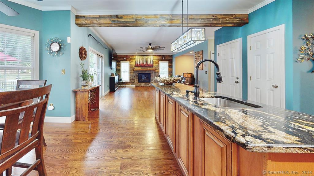 282 Cook Lane, Beacon Falls, Connecticut image 10