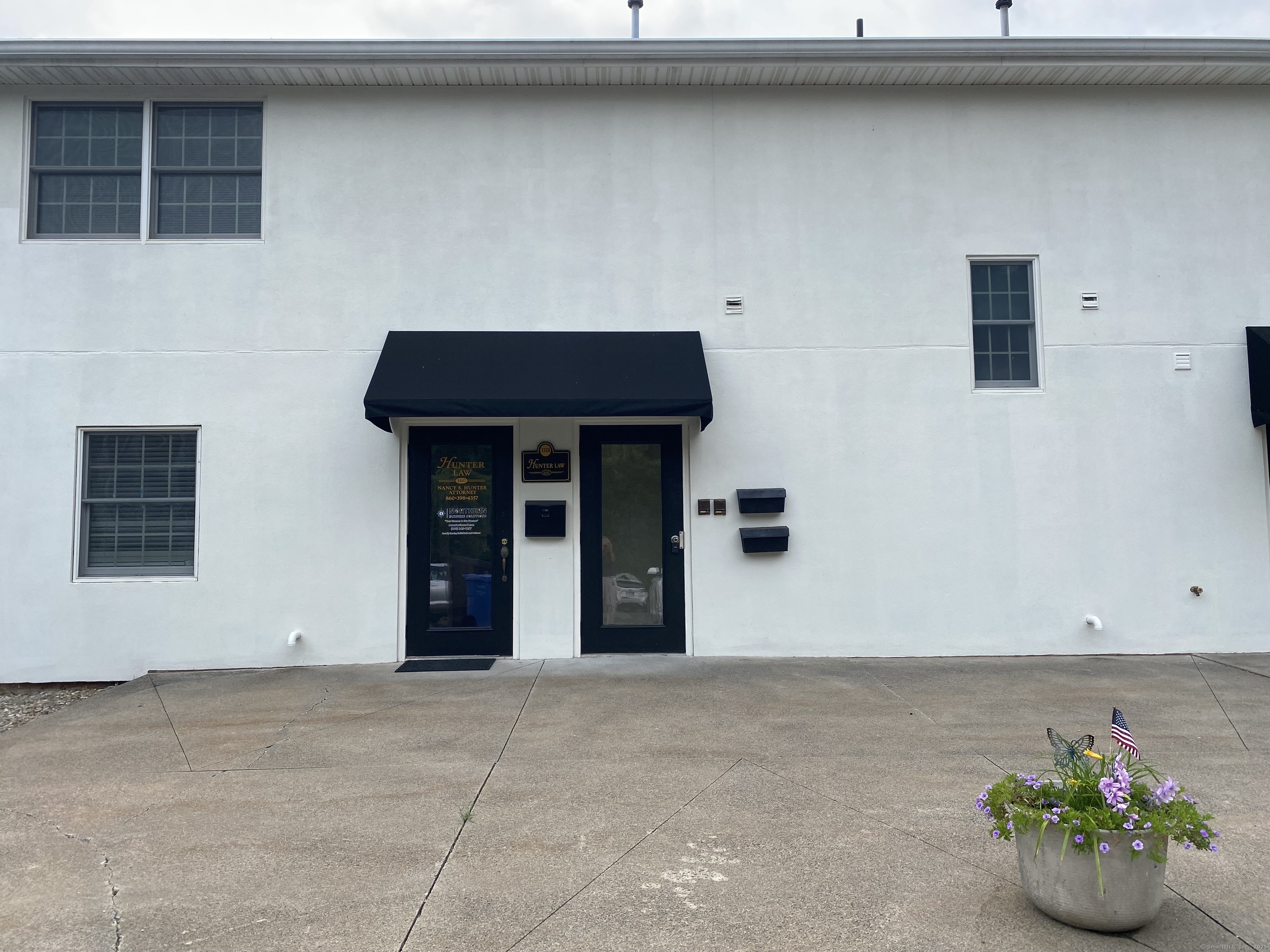 Cromwell, Connecticut 06416, United States, 2 Bedrooms Bedrooms, ,1 BathroomBathrooms,Residential,Active,186423