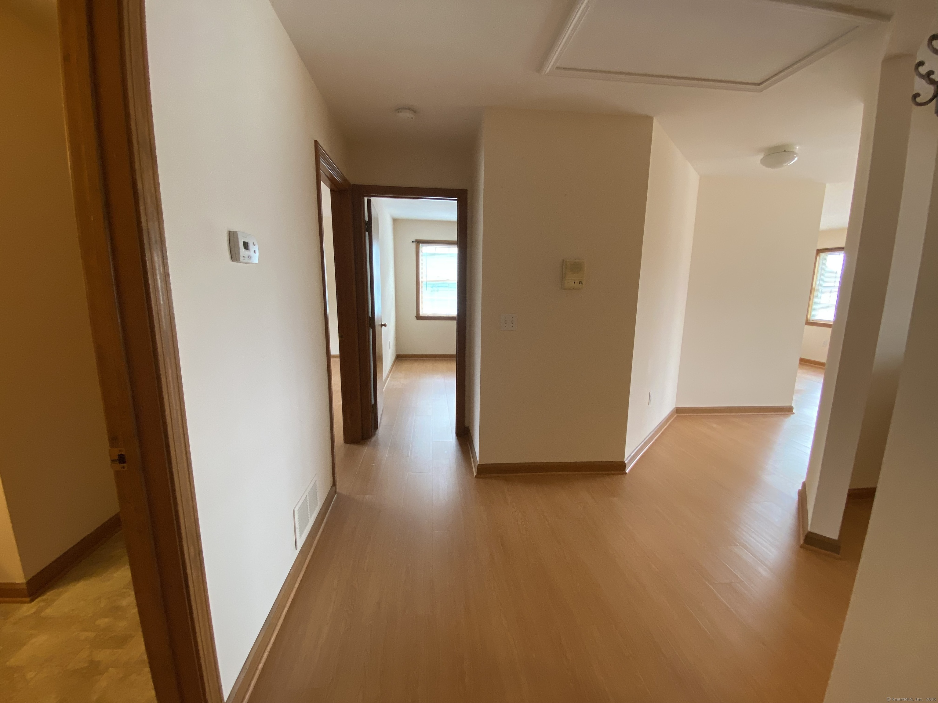 Cromwell, Connecticut 06416, United States, 2 Bedrooms Bedrooms, ,1 BathroomBathrooms,Residential,Active,186423