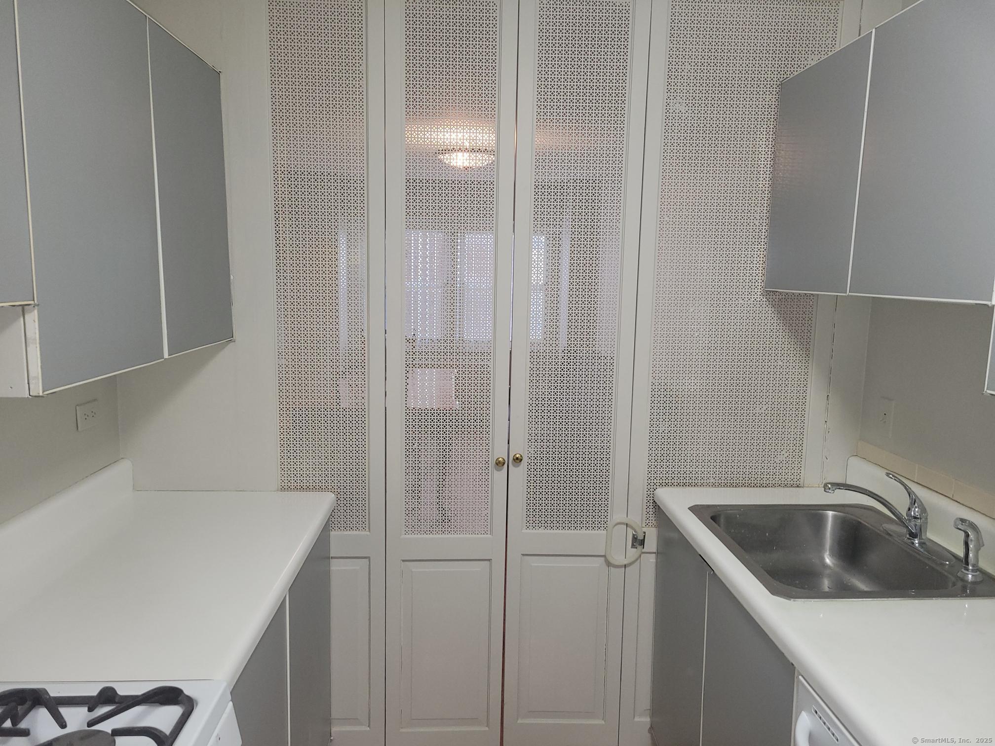 31 Woodland Street #3A, Hartford, Connecticut image 11