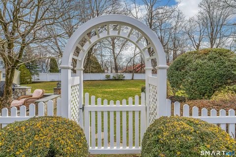 Tiny photo for 9 Tamarack Place, Greenwich, CT 06831 (MLS # 24161194)