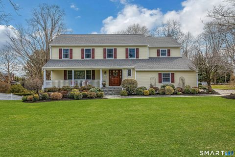 Photo of 9 Tamarack Place, Greenwich, CT 06831 (MLS # 24161194)