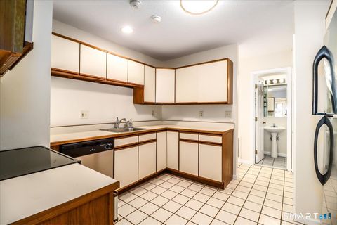 Tiny photo for 29 Ledgewood Drive #29, Brookfield, CT 06804 (MLS # 24152092)