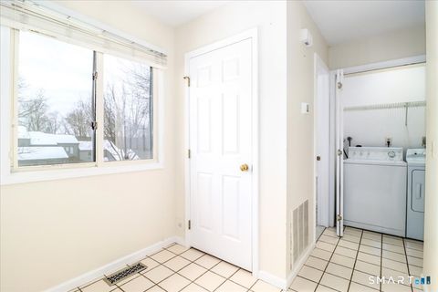 Tiny photo for 29 Ledgewood Drive #29, Brookfield, CT 06804 (MLS # 24152092)