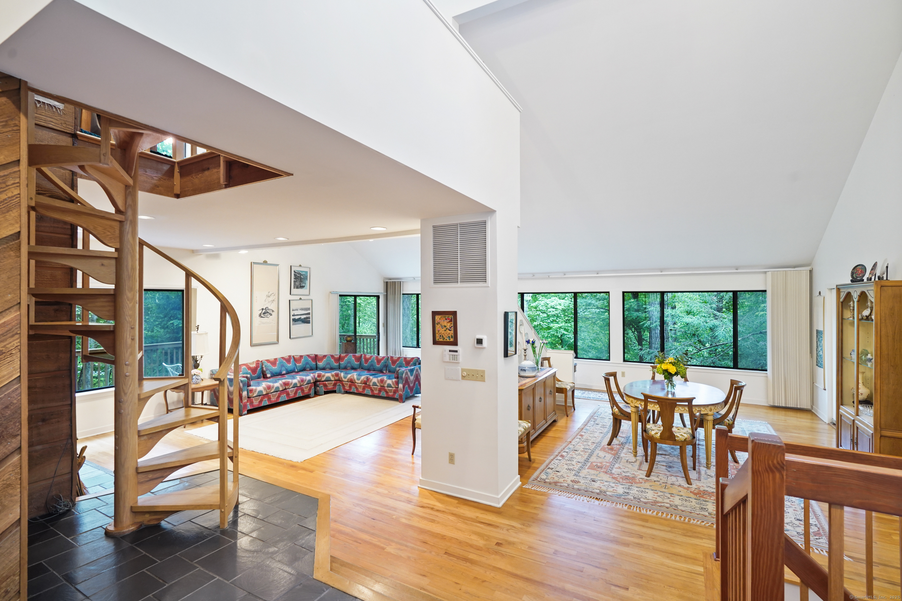 1016 Rock Rimmon Road