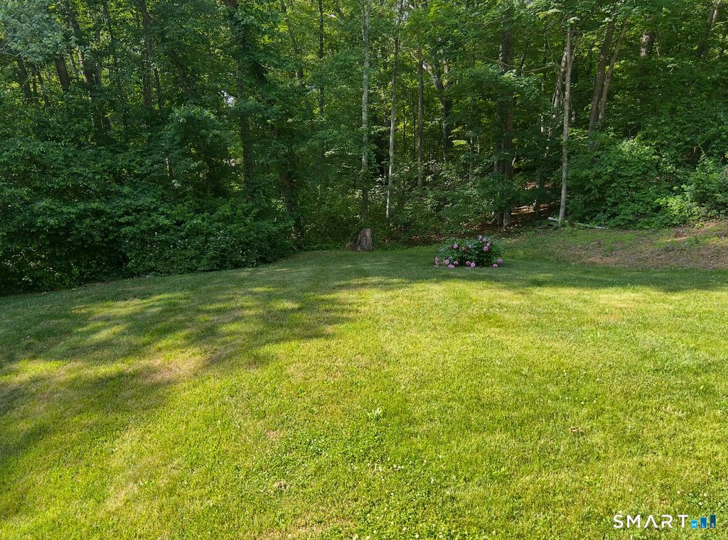 Photo of 370 Hubbard Road, Haddam, CT 06441 (MLS # 24186219)