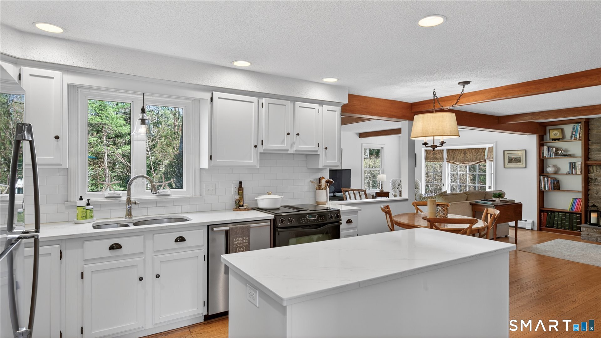 6 Winhart Drive