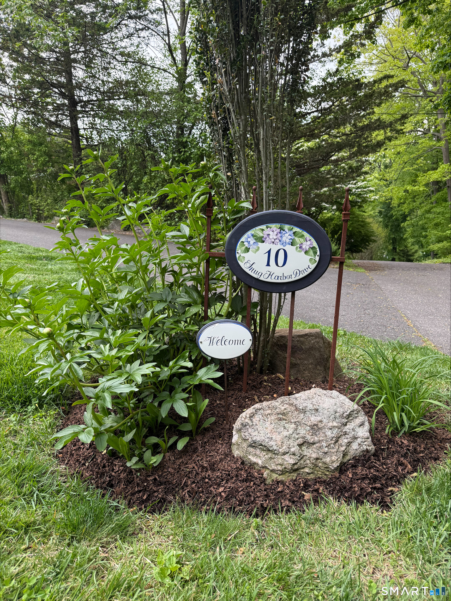 10 Snug Harbor Drive