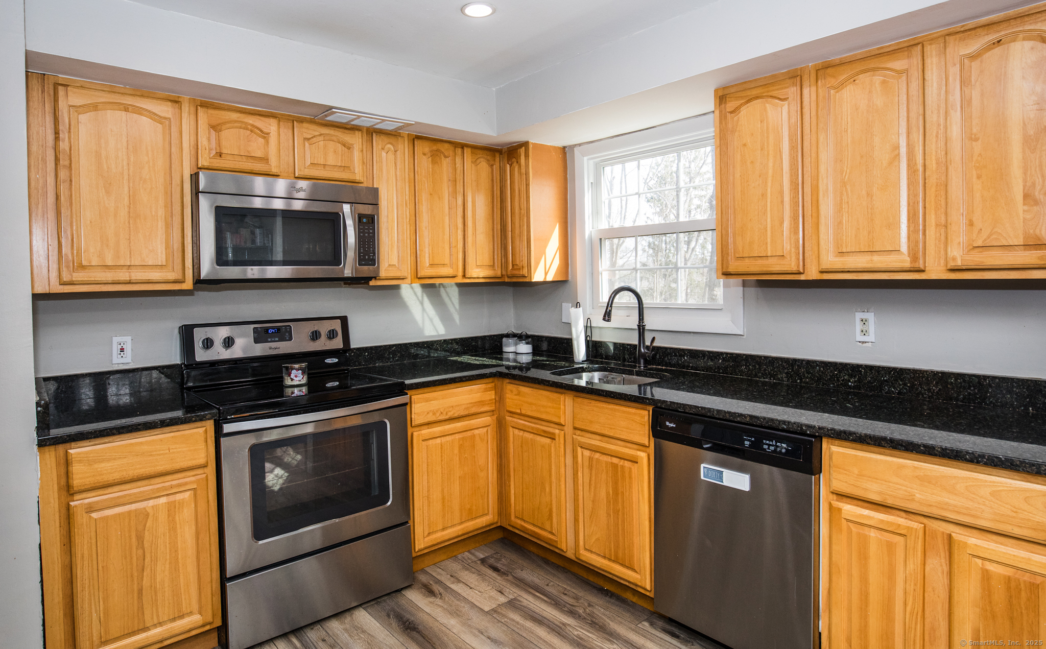 5 Murlyn Road, Hamden, Connecticut image 2