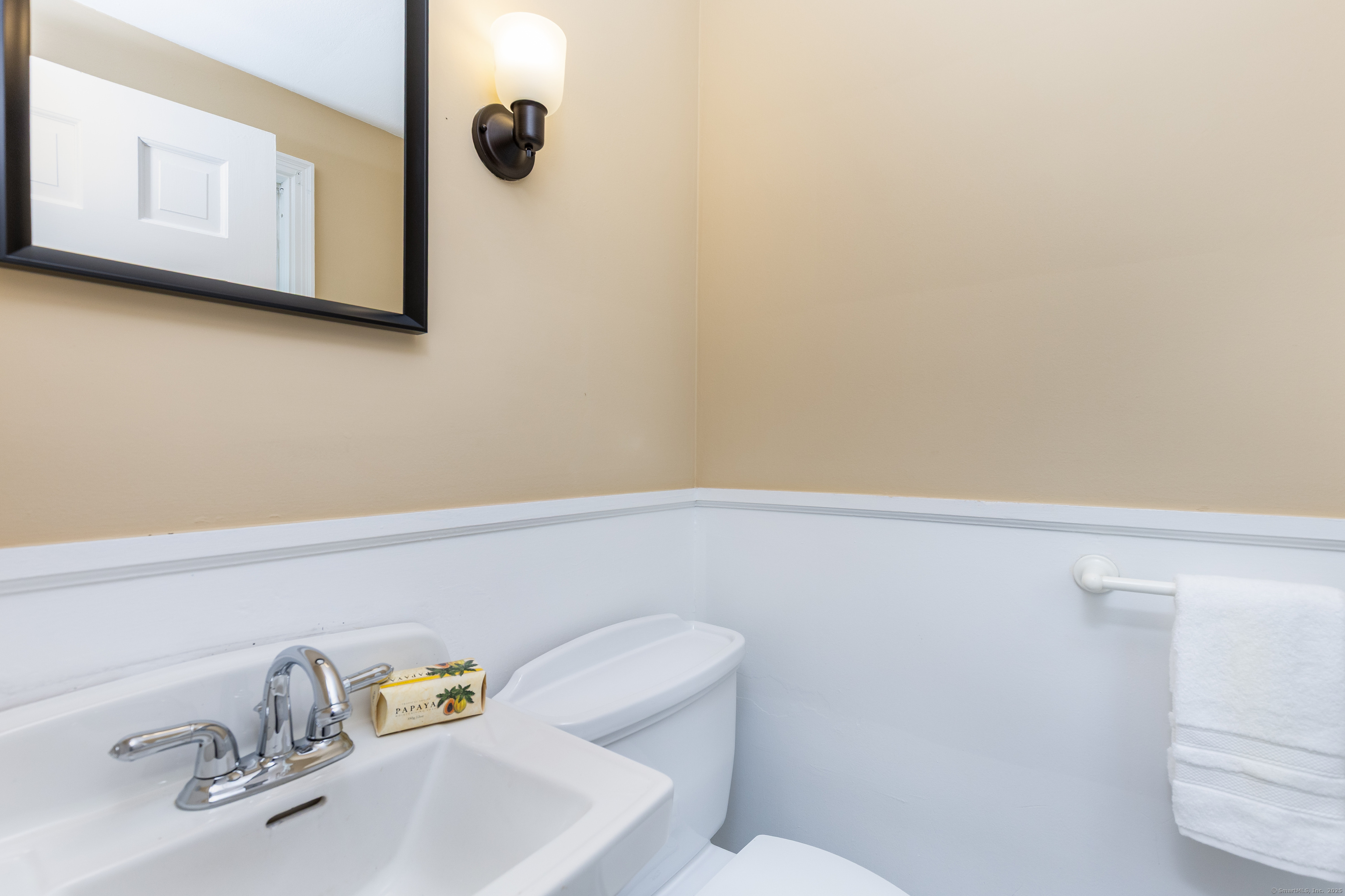 57 Saint James Street, West Hartford, Connecticut image 14