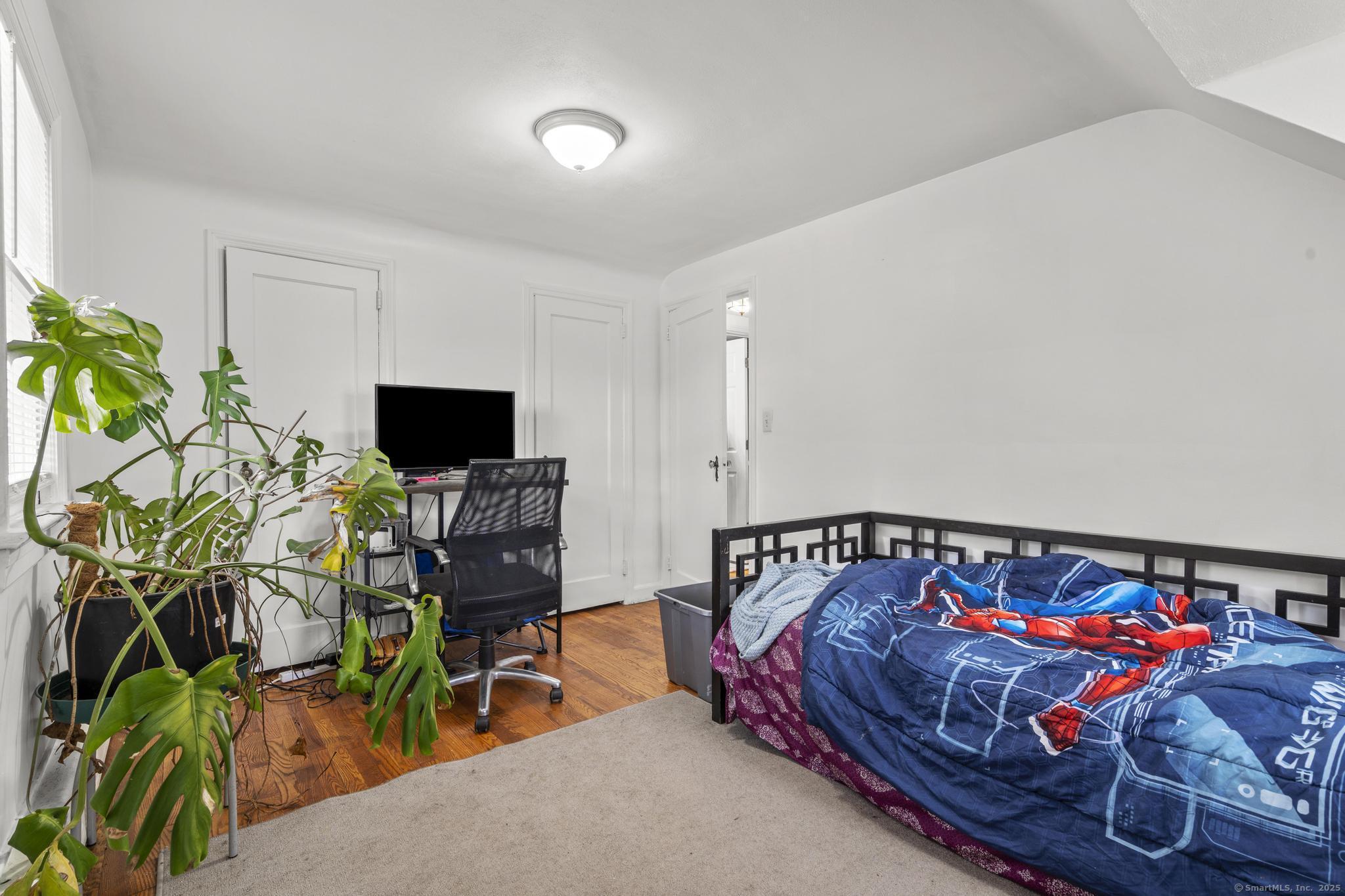 50 Pilgrim Road, Bridgeport, Connecticut image 18