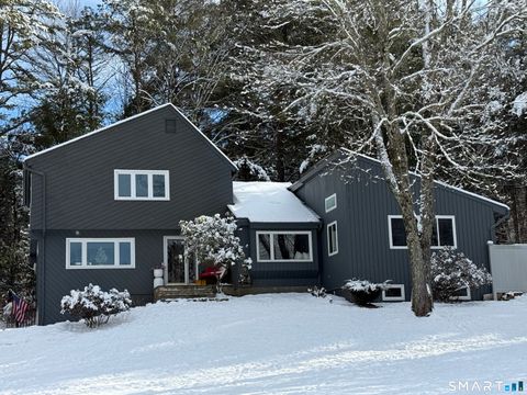 324 Old Farms Road Simsbury CT 06070