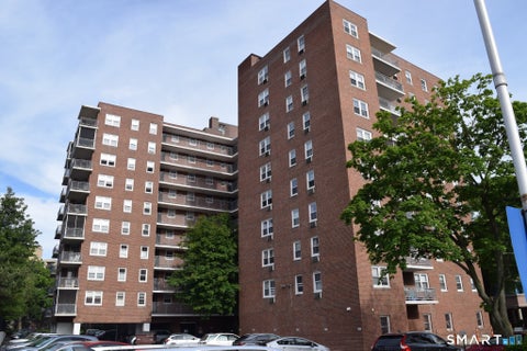 Photo of 444 Bedford Street #3B, Stamford, CT 06901 (MLS # 24217475)