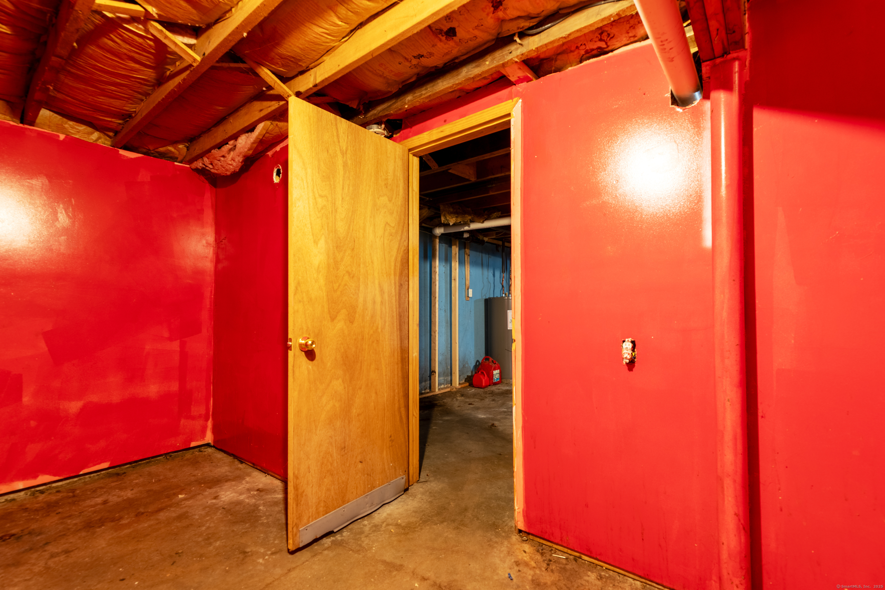 33 Roanoak Avenue, Windham, Connecticut image 21