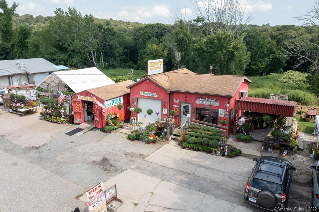 1105 Norwich New London Turnpike