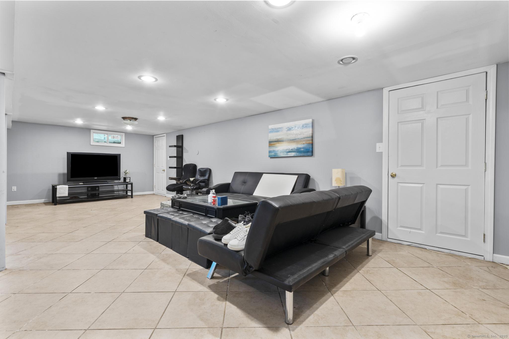 130 Fitch Street, North Haven, Connecticut image 29