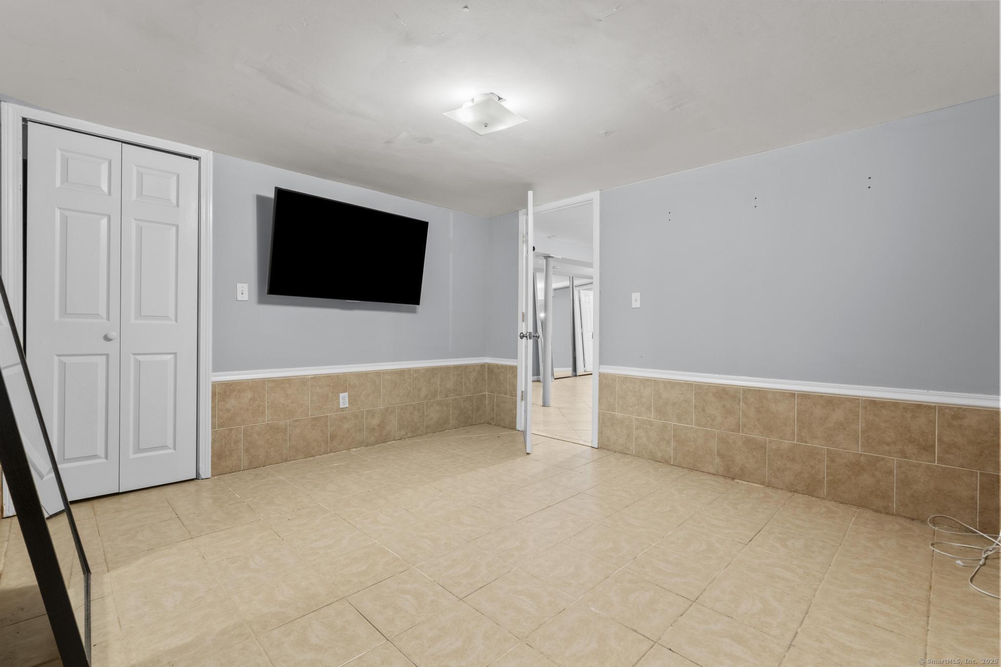 130 Fitch Street, North Haven, Connecticut image 32