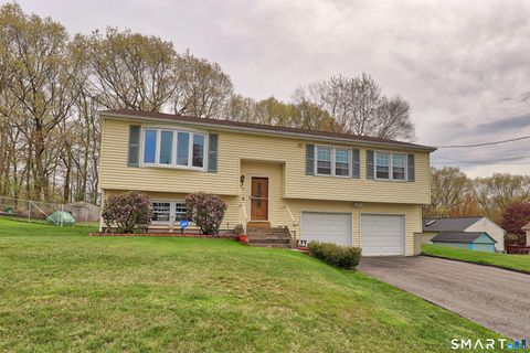 Photo of 39 Marita Drive, Waterbury, CT 06705 (MLS # 24173878)