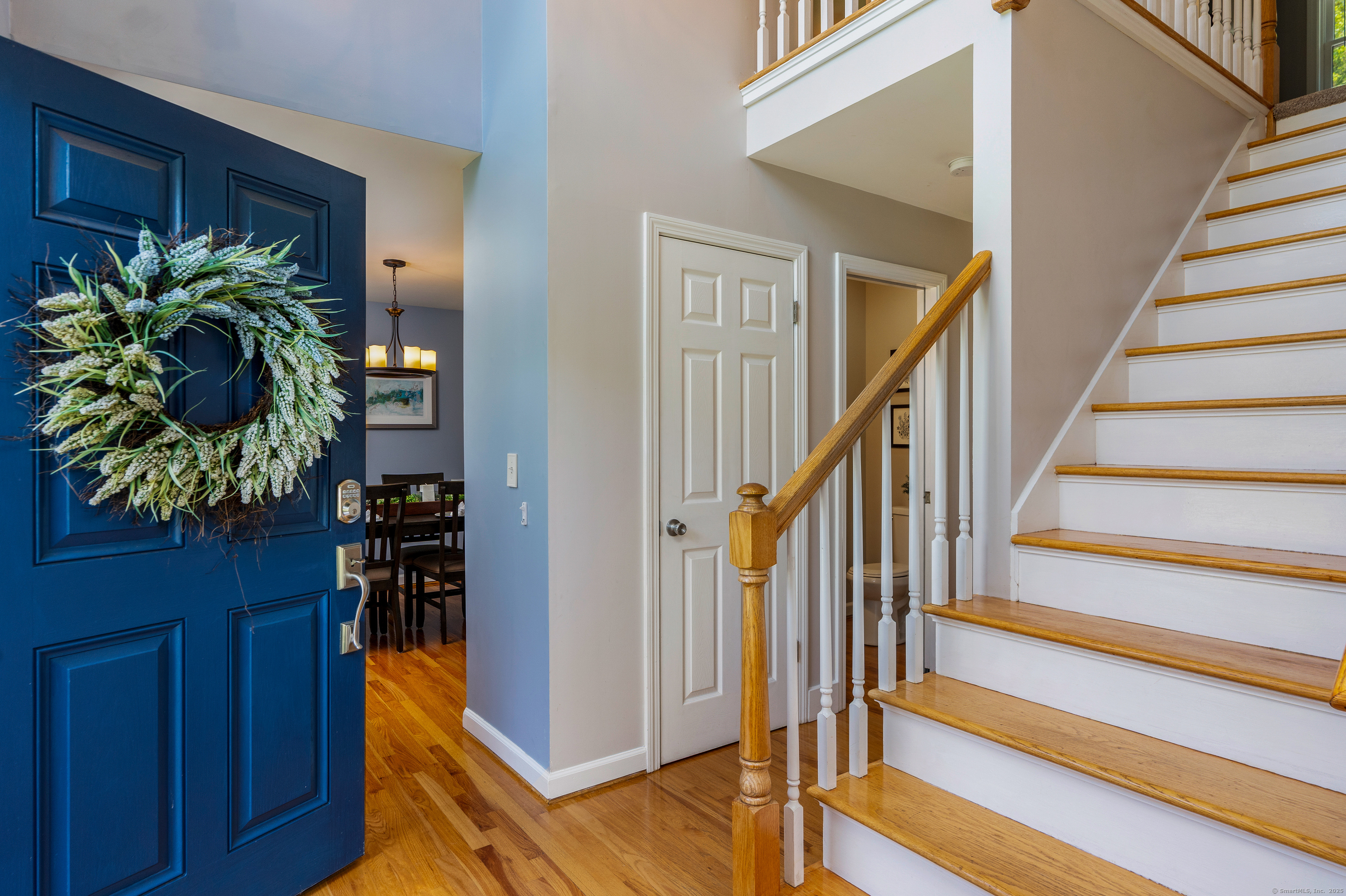 Tolland, Connecticut 06084, United States, 3 Bedrooms Bedrooms, ,3 BathroomsBathrooms,Residential,Pending,205627