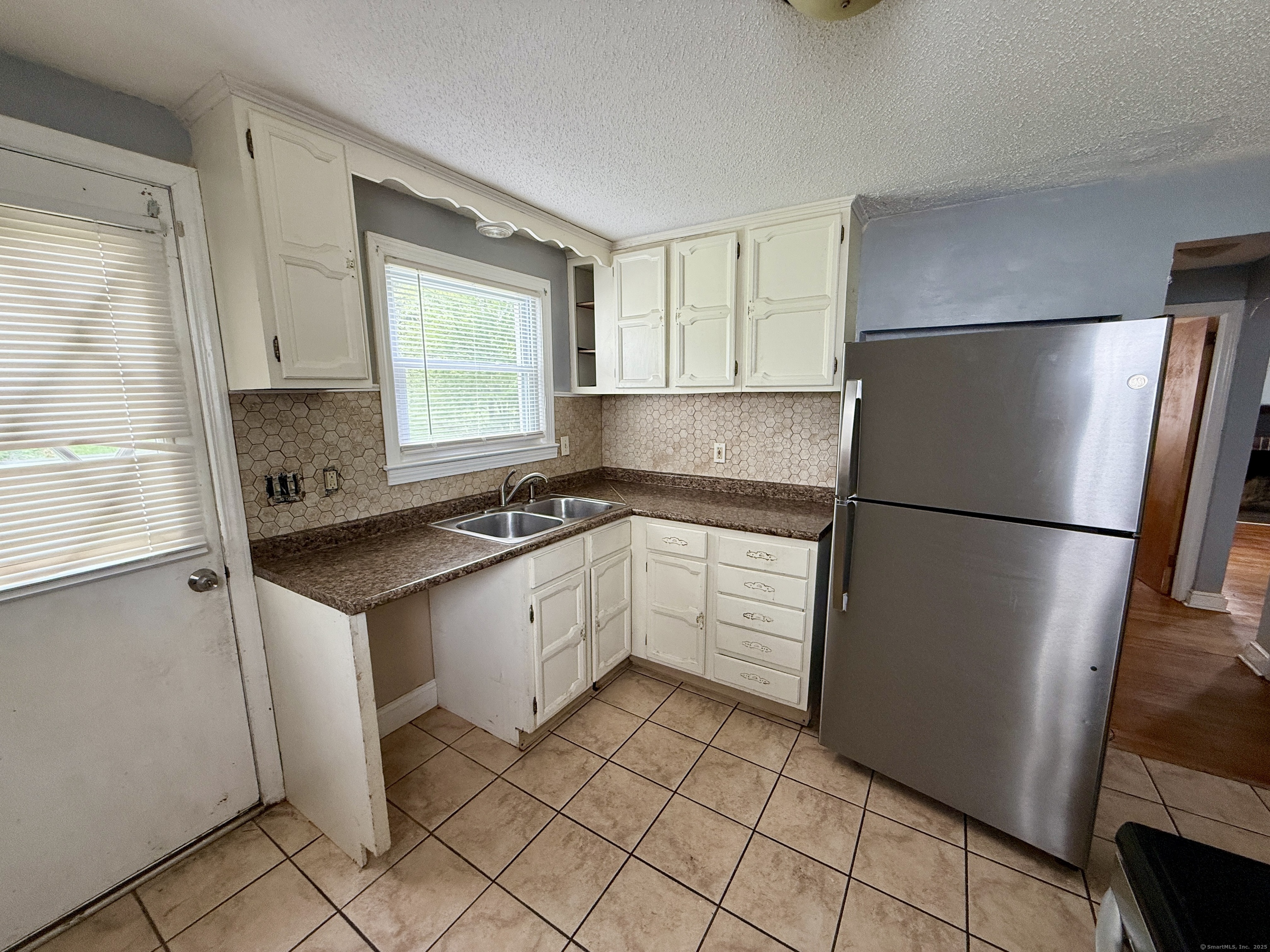 14 Brookline Avenue, Bloomfield, Connecticut image 4