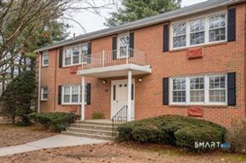 Photo of 3 Brickyard Road #17B, Farmington, CT 06032 (MLS # 24148044)