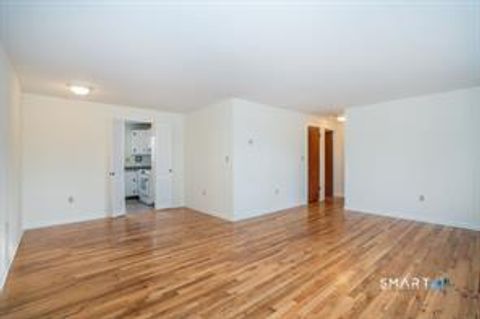 Tiny photo for 3 Brickyard Road #17B, Farmington, CT 06032 (MLS # 24148044)