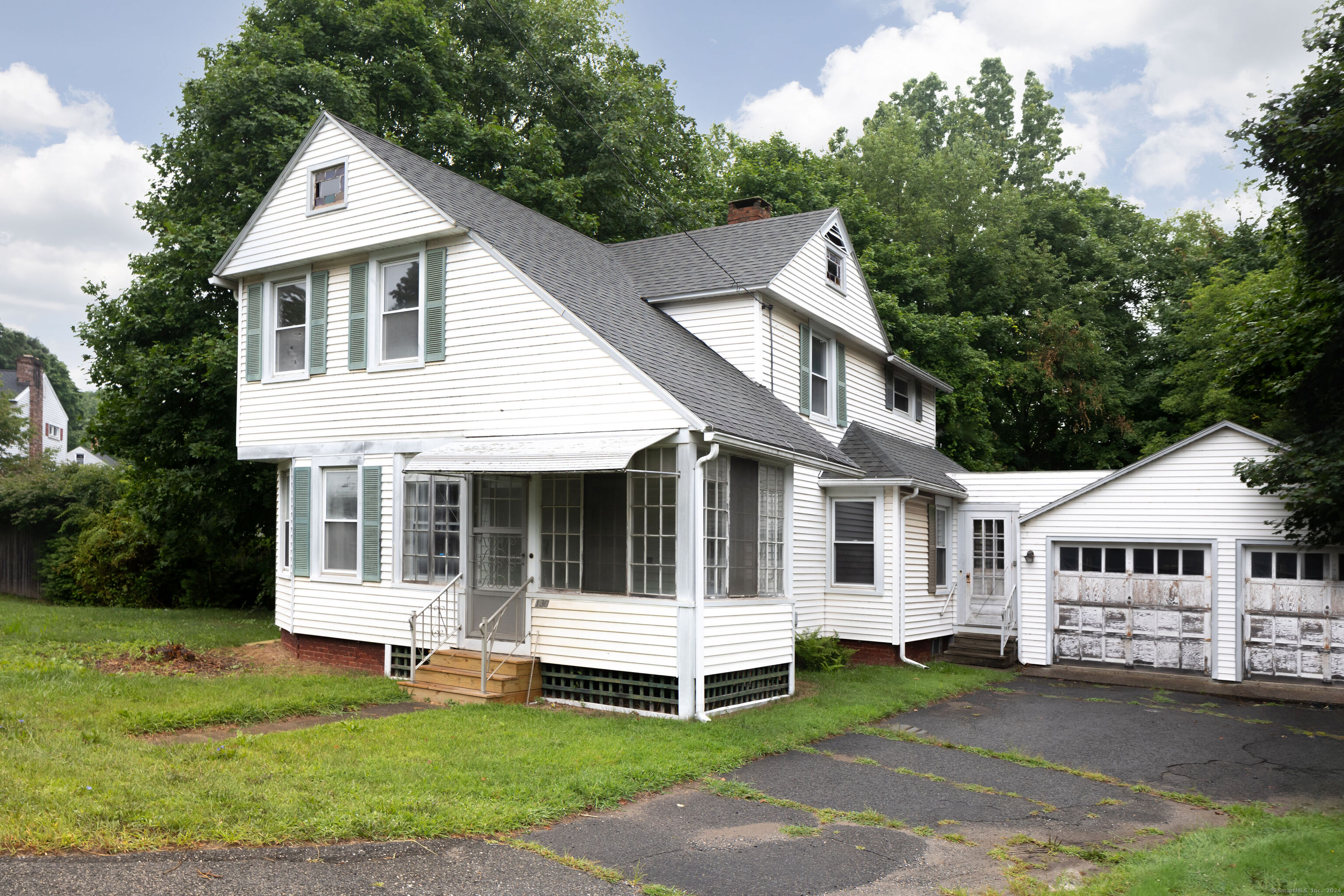 View North Canaan, CT 06018 house