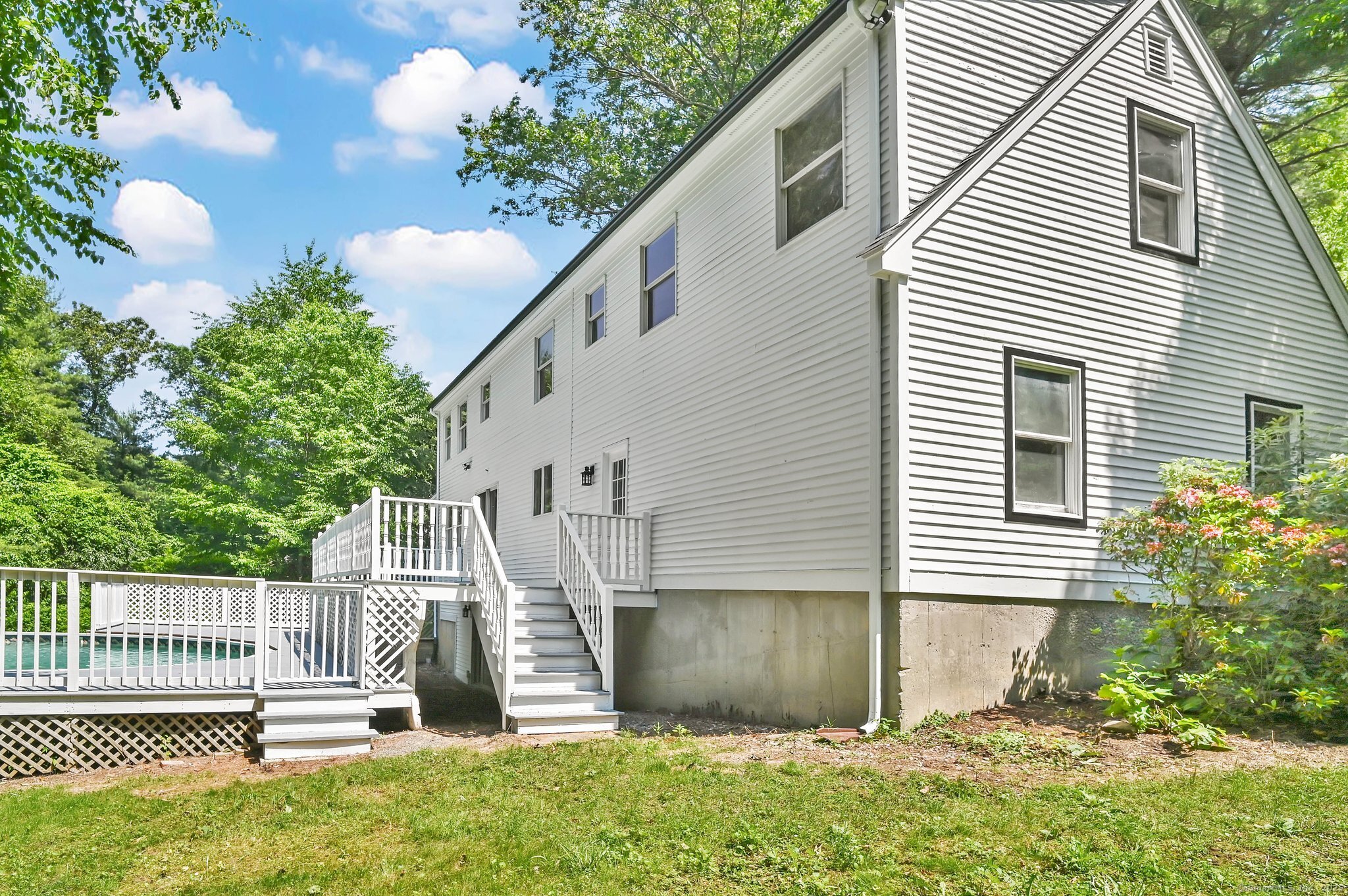 39 Briarwood Drive